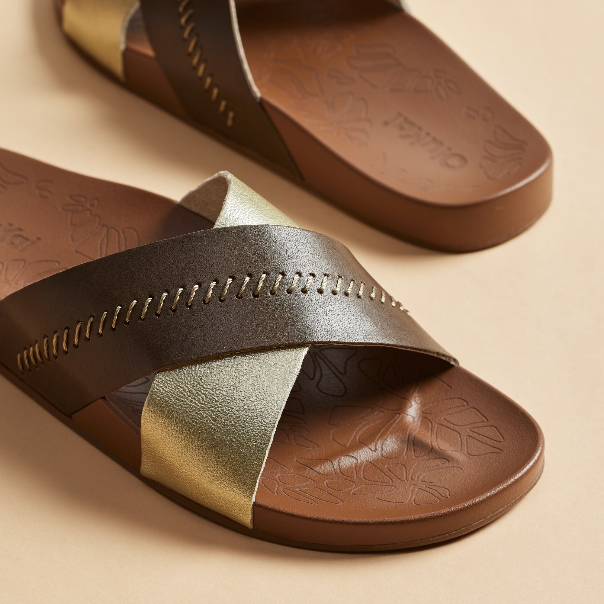 Kīpe'a Olu - Wheat Gold / Toffee - Image 4